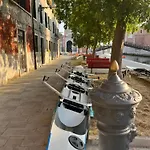 Casa Sulla Laguna Castello 3* البندقية