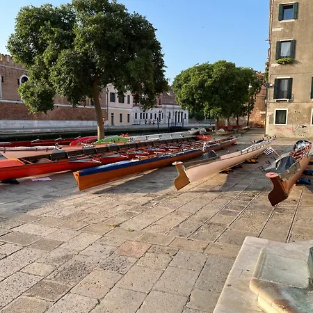 Casa Sulla Laguna Castello 3* Veneza