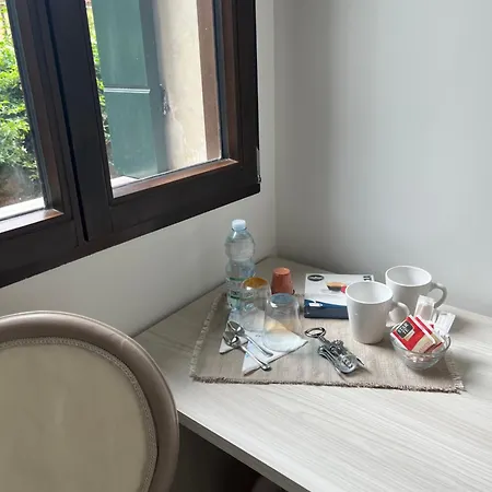 Casa Sulla Laguna Castello Гостевой дом