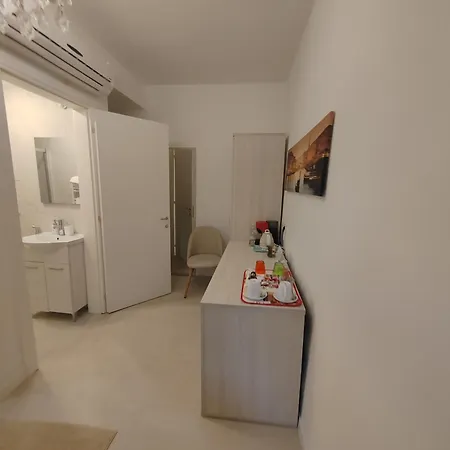 Casa Sulla Laguna Castello ゲストハウス 3*