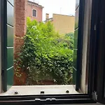בית הארחה Casa Sulla Laguna Castello 3*