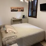 בית הארחה Casa Sulla Laguna Castello 3*