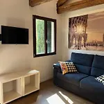 Casa Sulla Laguna Castello בית הארחה