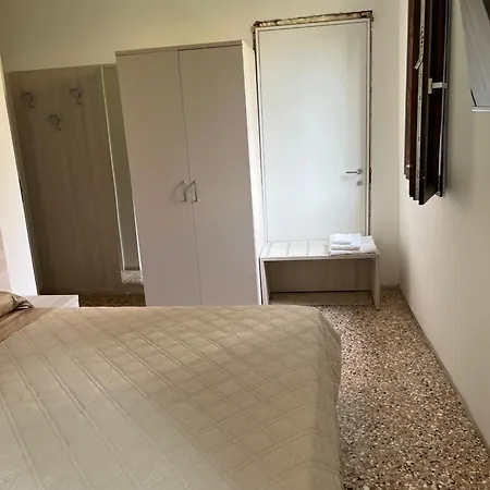 Casa Sulla Laguna Castello Affittacamere Venezia