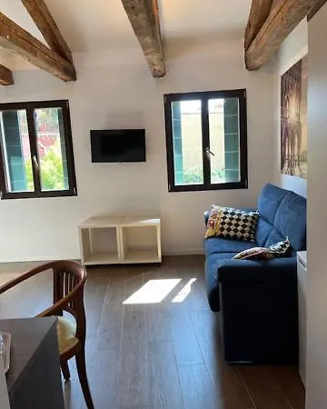 Casa Sulla Laguna Castello 3* البندقية