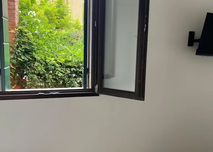 Casa Sulla Laguna Castello